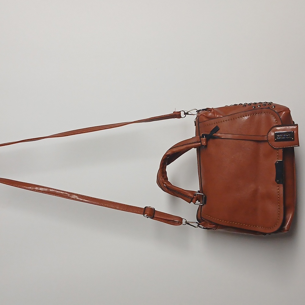 FashionAccessories Ladys Collection Carmel Brown Vegan Leather Shoulder Bag EUC - Picture 2 of 16